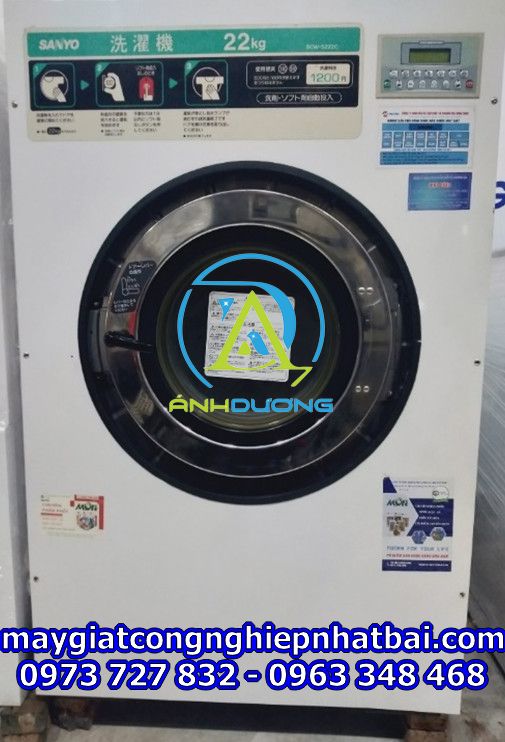 Máy giặt công nghiệp Sanyo 22kg Chân Cứng cũ Nhật Bãi